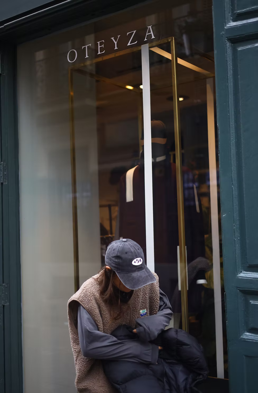 Gorra +54 negra