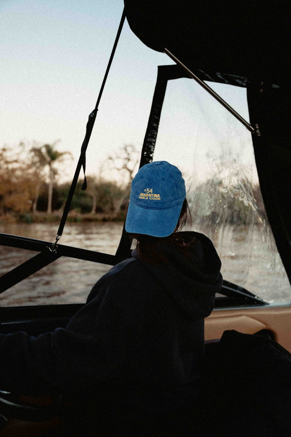 Gorra +54 area code