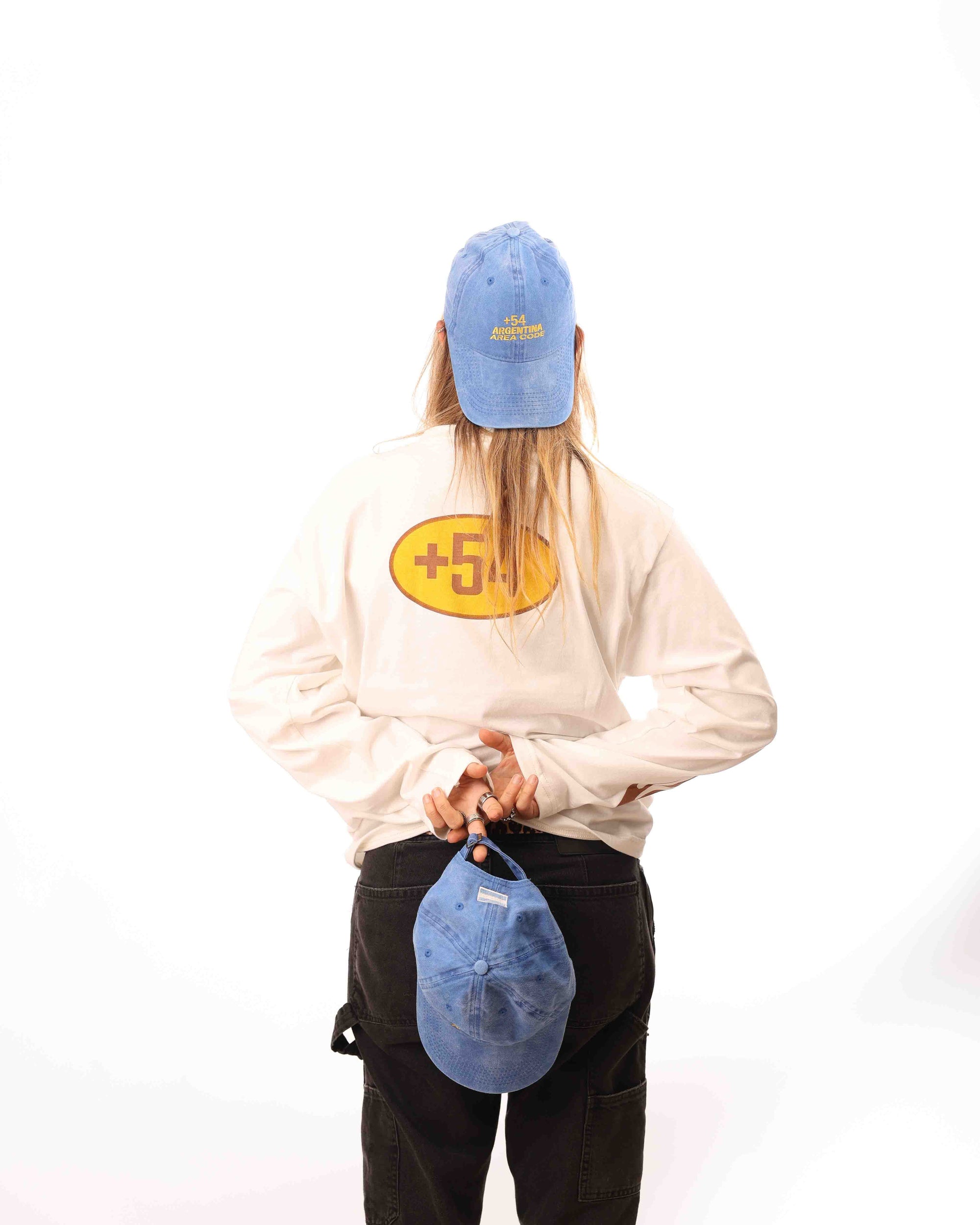 Gorra +54 area code